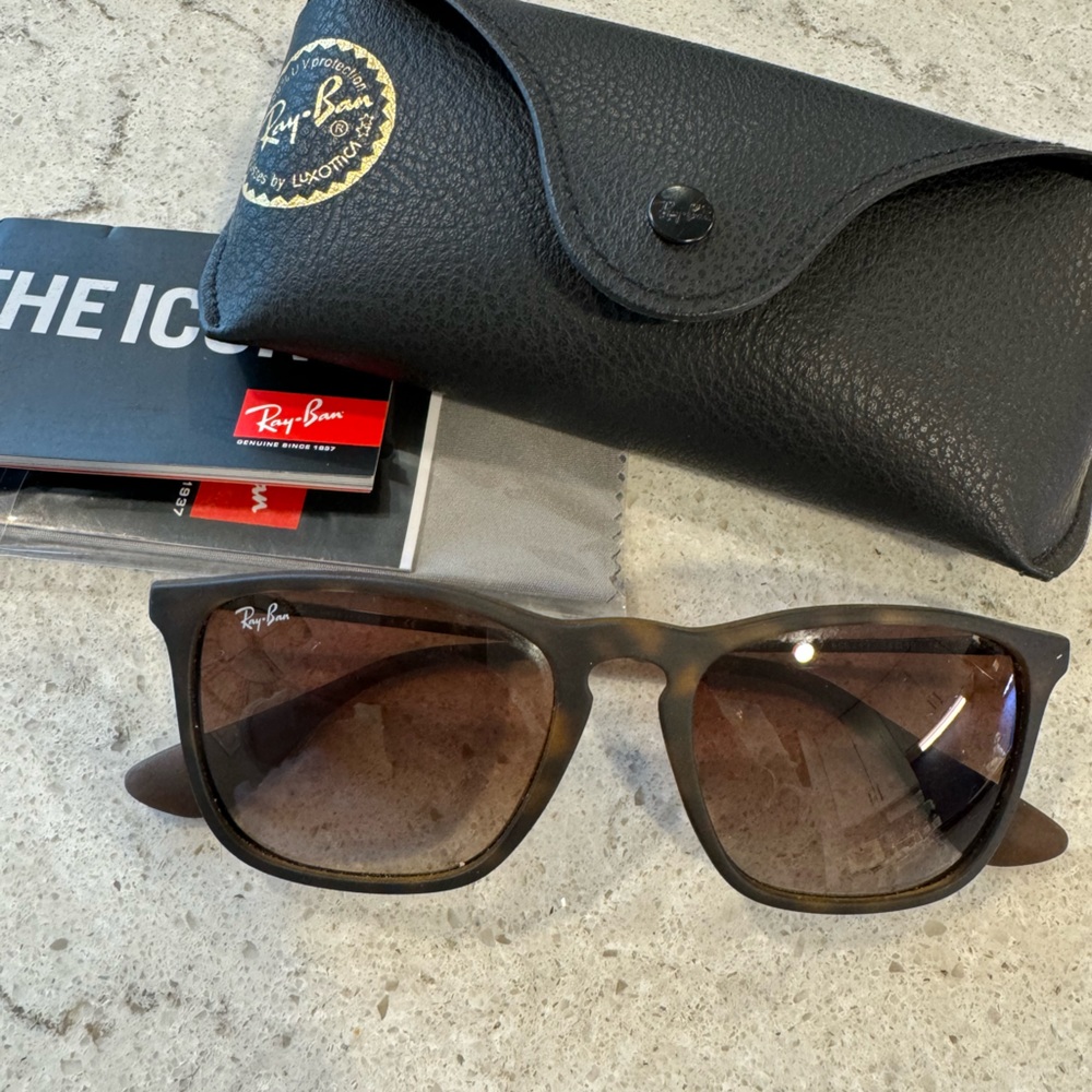 Ray ban sunglasses